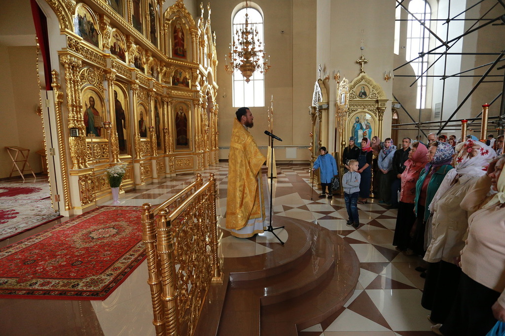 Праздник Семьи, любви и верности в храме Казанской иконы Божией Матери